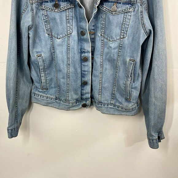 CALVIN KLEIN Men's Denim Trucker Jean Jacket Light Wash Button Front -Size Large - Picture 3 of 13